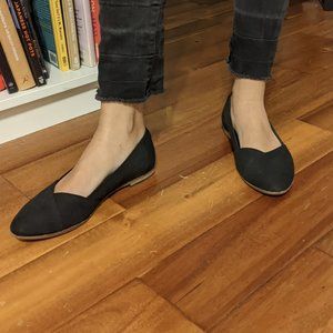 Toms the classic Julie suede upper flats